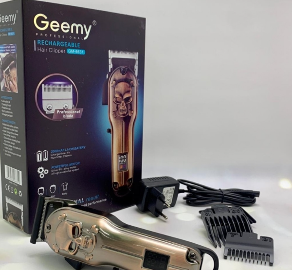 Машинка для стрижки волос, бритья бороды/усов Hair Clipper Geemy GM-6631 "SKULL". Аккумулятор высоко